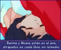 Ranma sujeta a Akane para rescatarla.